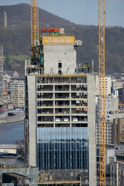 tour des finances à Liège